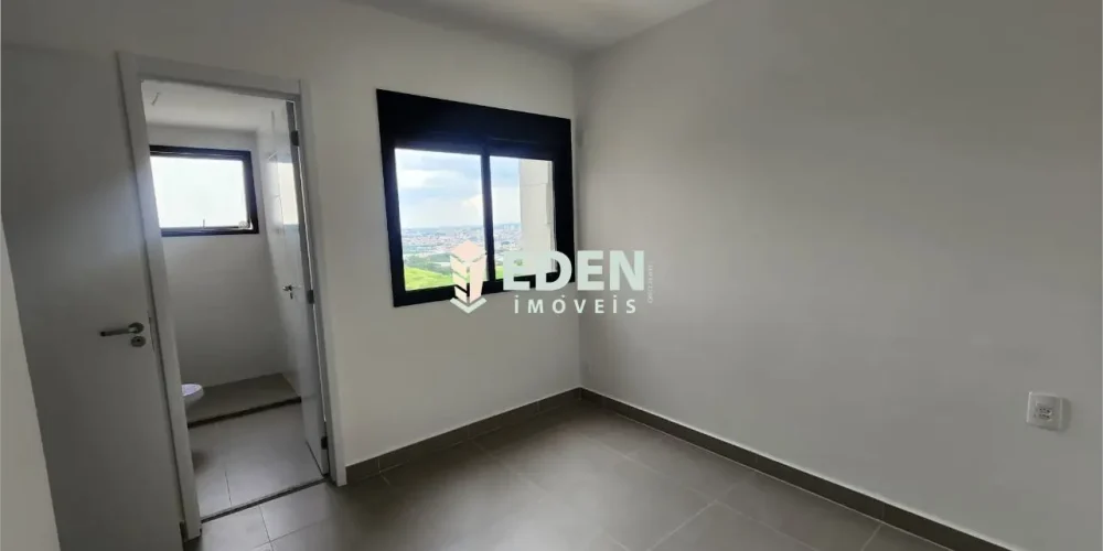 Fachada de casa térrea com garagem no bairro Jardim Nathalia em Sorocaba