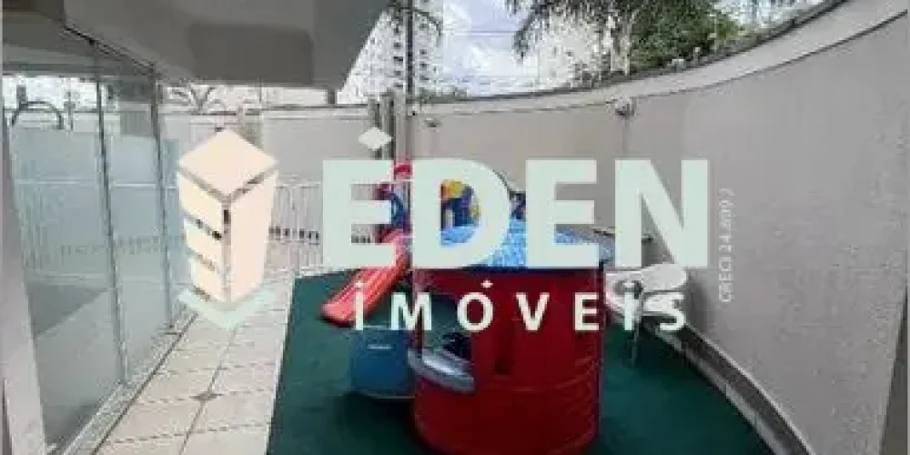 Fachada de casa térrea com garagem coberta no bairro Jardim Nathalia em Sorocaba
