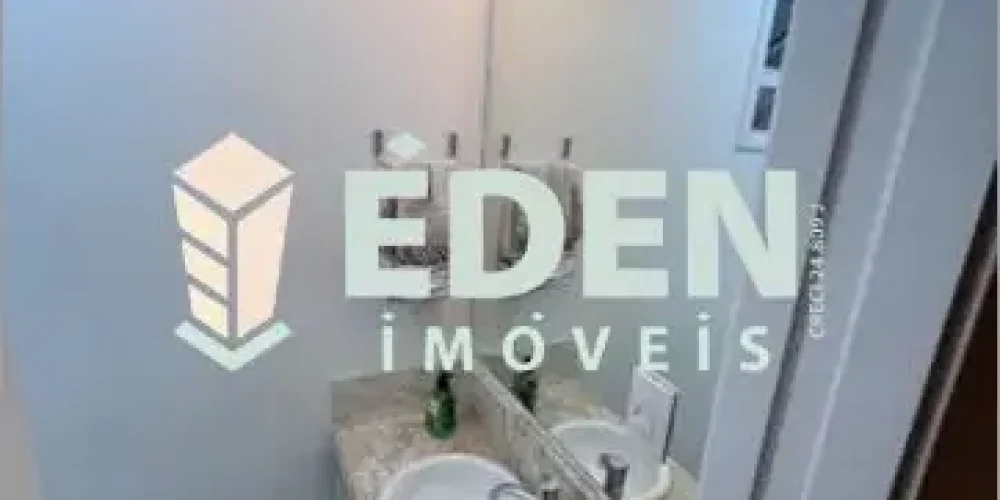 Fachada de casa térrea com garagem coberta no bairro Jardim Nathalia em Sorocaba