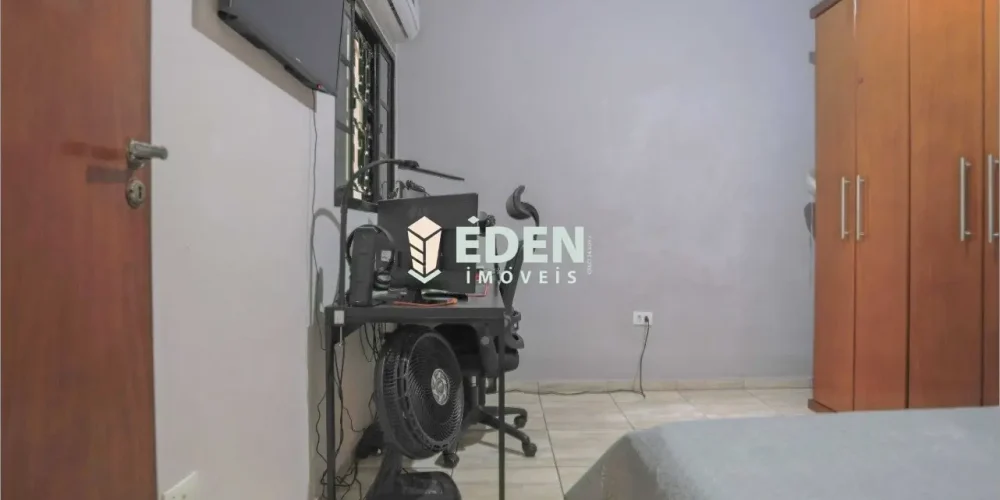 ipz93EI54_47776ad3f4635cc13