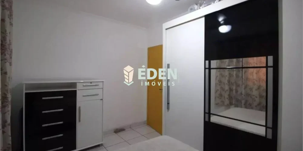 Fachada de sobrado com garagem no Jardim Éden em Sorocaba